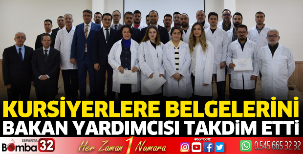 Kursiyerlere belgeleri takdim edildi
