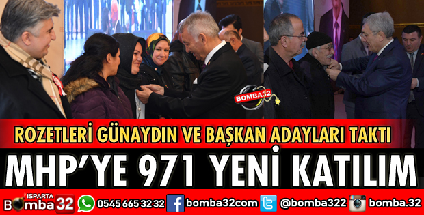 MHP'YE KATILANLARA ROZET TAKILDI