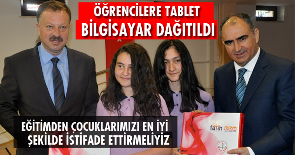 Öğrencilere Tablet Bilgisayar Dağıtıldı