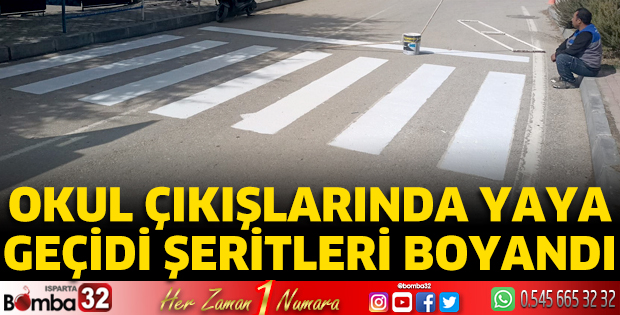 Okul çıkışlarında yaya geçidi şeritleri boyandı