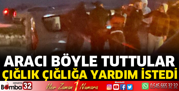 Otomobil askıda kaldı 
