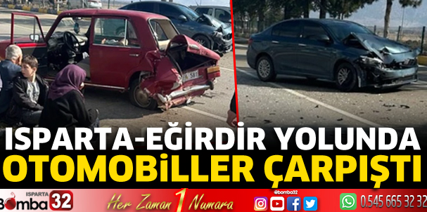Otomobiller çarpıştı