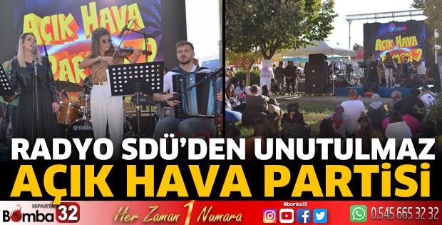 Radyo SDÜ’den unutulmaz bir açık hava partisi