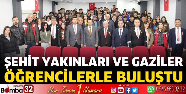 Şehit yakınları ve gaziler öğrencilerle buluştu