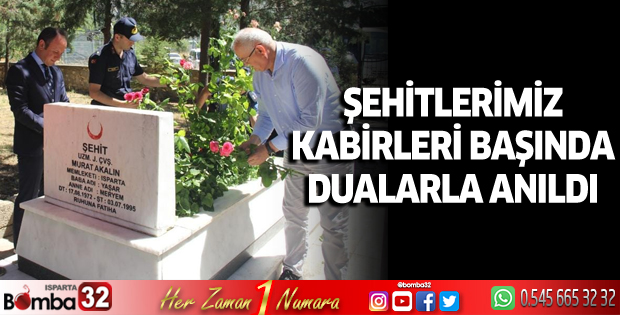 Şehitlerimiz kabirleri başında dualarla anıldı