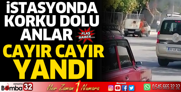Seyir halindeki otomobil alev aldı