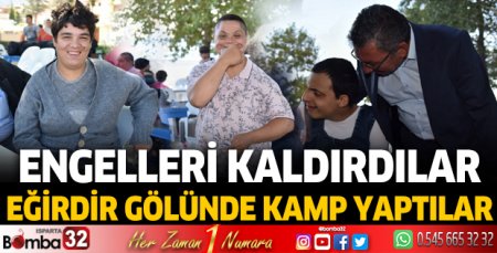  Eğirdir Gölünde kamp yaptılar