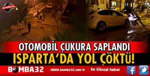  YOL ÇÖKTÜ, OTOMOBİLLER BATAĞA SAPLANDI