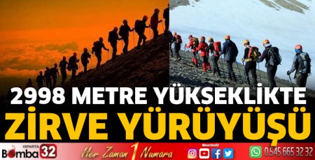 2998 mertre yükseklikte zirve yürüyüşü