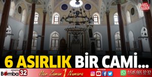 594 yıllık camii