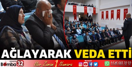 Ağlayarak veda etti