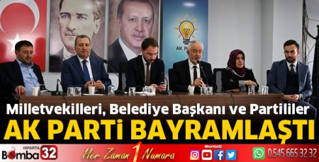 AK Parti'de bayramlaşma