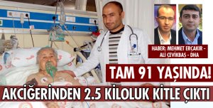 AKCİĞERİNDEN DEV KİTLE ÇIKTI