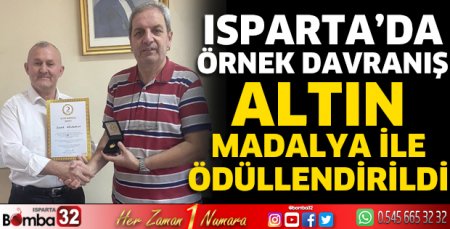 Altın madalya ile ödüllendirildi