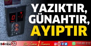 Asansörün düğmesine ayağıyla bastılar