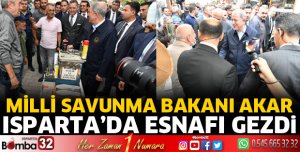Bakan Akar, esnafı gezdi