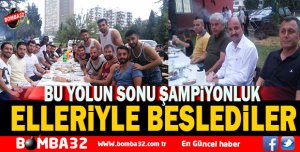 BARBEKÜ PARTİSİNDE BULUŞTULAR FUTBOLCULARI ELLERİYLE BESLEDİLER
