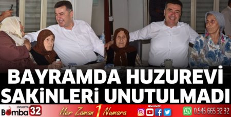 Bayramda huzurevi sakinleri unutulmadı
