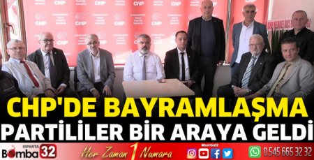 CHP'de bayramlaşma partililer bir araya geldi