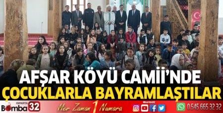 Çocuklarla bayramlaştılar