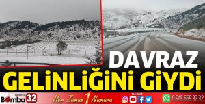 Davraz gelinliğini giydi 