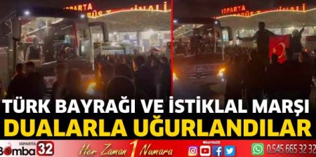 Dualarla uğurlandılar