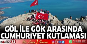 Göl ile gök arasında Cumhuriyet kutlaması