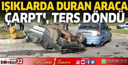 Işıklarda duran araca arkadan çarptı