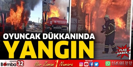 Isparta'da oyuncak dükkanında yangın!