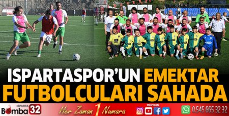 Ispartaspor'un emektar futbolcuları sahada