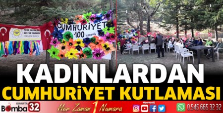 Kadınlardan Cumhuriyet kutlaması