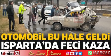 Kamyonet otomobile arkadan çarptı