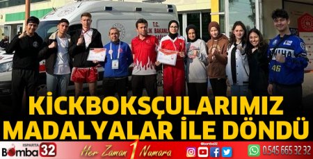 Kickboksçularımız madalyalar ile döndü
