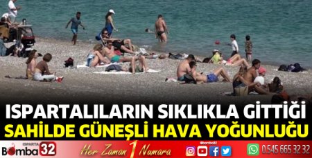 Konyaaltı sahilinde güneşli hava yoğunluğu
