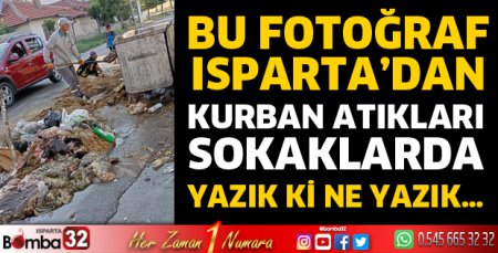 Kurban atıkları sokaklarda