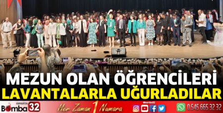 Mezun olan öğrencileri lavantalarla uğurladılar