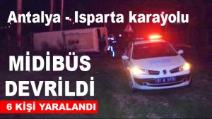 MİDİBÜS DEVRİLDİ 6 YARALI