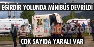 MİNİBÜS DEVRİLDİ