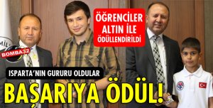 ÖĞRENCİLER ALTIN İLE ÖDÜLLENDİRİLDİ!