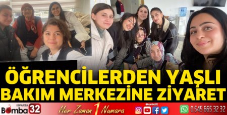 Öğrencilerden yaşlı bakım merkezine ziyaret