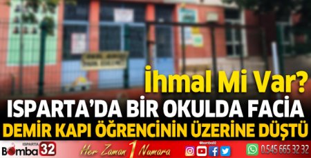 Okulda demir kapı öğrencinin üzerinde düştü