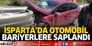 Otomobil bariyerlere saplandı
