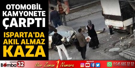 Otomobil kamyonete çarptı