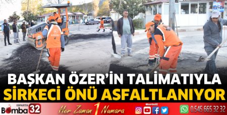 Sirkeci önü asfaltlanıyor