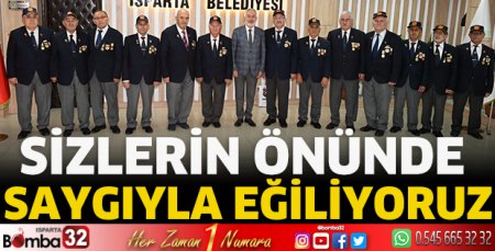 Sizlerin önünde saygıyla eğiliyoruz
