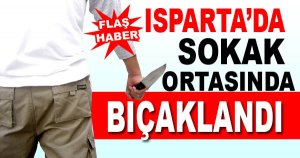 Sokak Ortasında Bıçaklandı