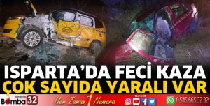 Ticari taksi ile otomobil çarpıştı