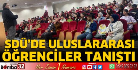 Uluslararası öğrencileri tanıştı