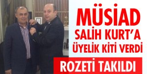ÜYELİK KİTİ VERİLDİ!