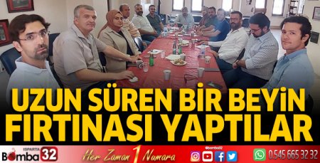 Uzun süren bir beyin fırtınası yaptılar
